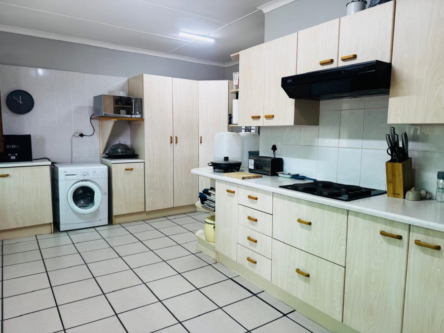 3 Bedroom Property for Sale in Wavecrest Eastern Cape